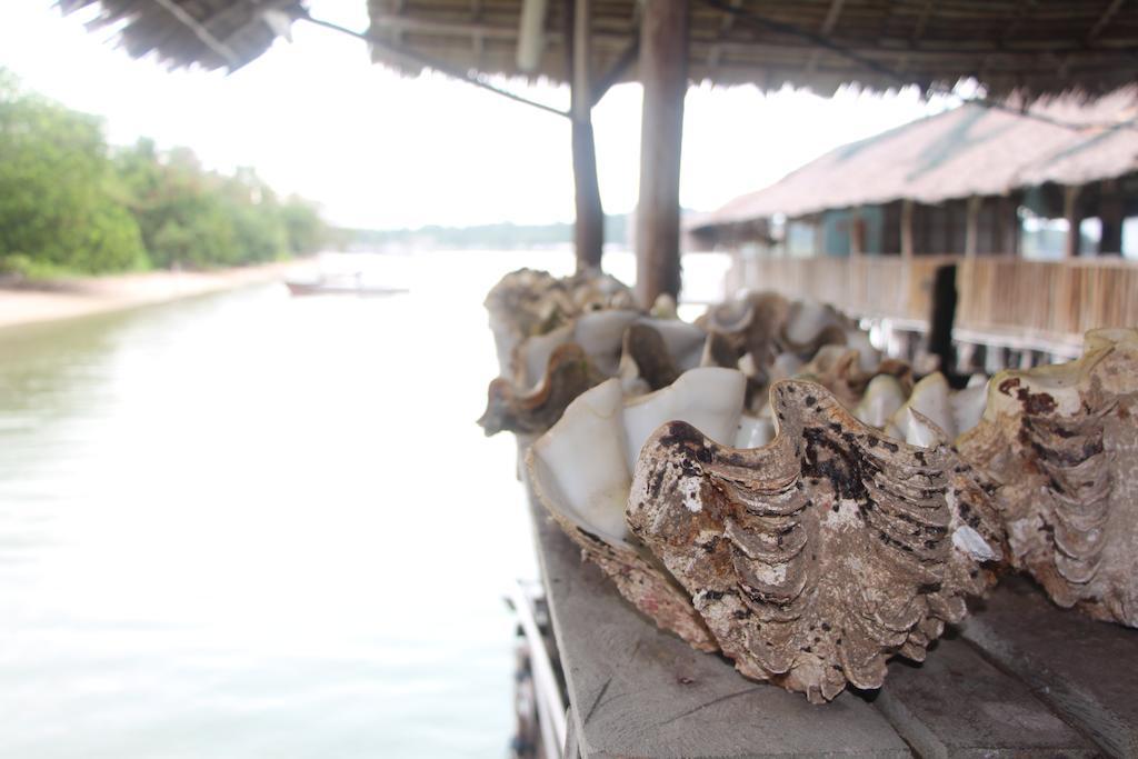 Bintan Laguna Restaurant And Resort Teluk Bakau Exterior foto